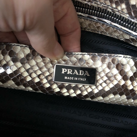 PRADA Python BN2619 Pitone Lucido Roccia Bag - Picture 8 of 13